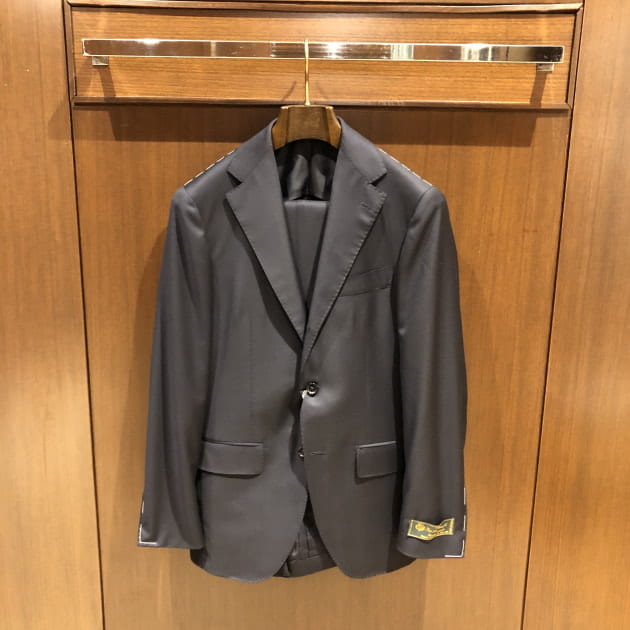 Brilla per il gusto＞ソリッドスーツ｜ビームス 立川｜BEAMS