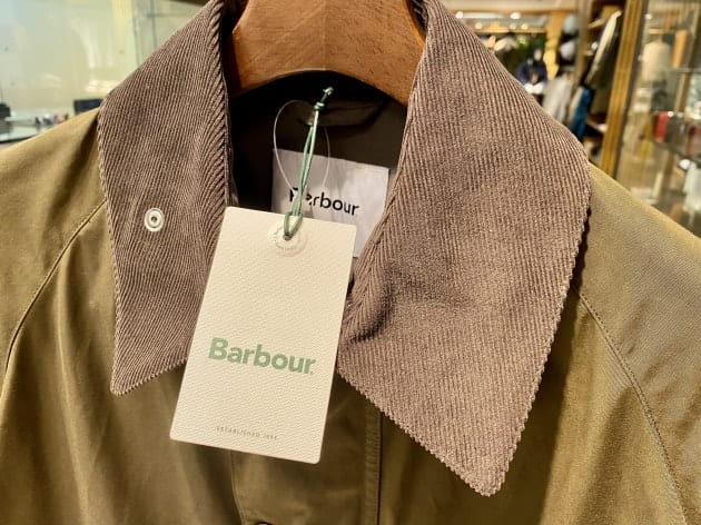 巷で多くなってきた＜Barbour（バブアー）＞ショートブルゾン