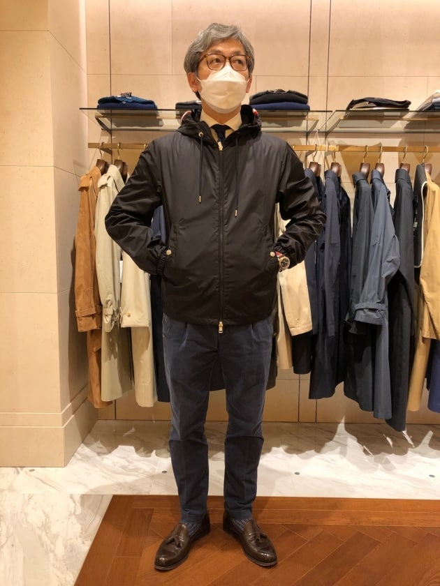 MONCLER」コーディネートしやすい大人カジュアルにオススメの