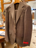 ＜PIACENZA＞ハイスペックスーツ