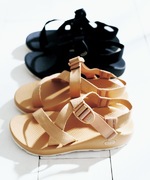 〈Chaco〉別注サンダル入荷しました