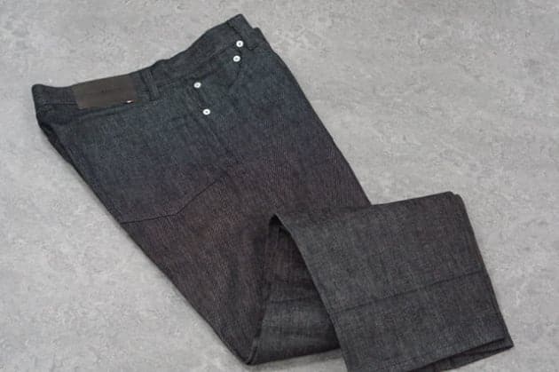 AVN＞デニムは履かないっす。｜BEAMS F（ビームスF）｜BEAMS