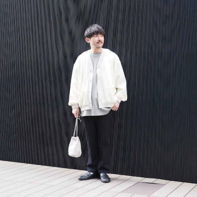 春過ぎて、夏にも使える、カーディガン。