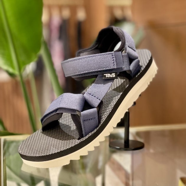 注目の Teva Aton サンダル サイズ比べてみました ビームス ハウス なんば Beams