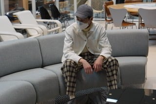 Paul Stuart＞凝ったディテールのブラウンスーツ？｜BEAMS F（ビームス