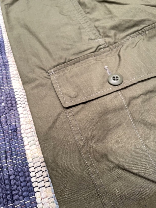 BEAMS PLUS 〜military cargo pants〜｜ビームス プラス 有楽町｜BEAMS