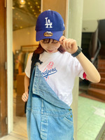 "NEW ERA"のTシャツ、、、、？