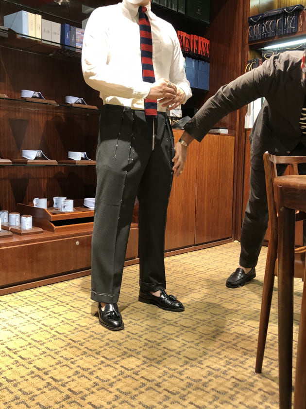IGARASHI TROUSERS〉仮縫い｜ビームス ハウス 丸の内｜BEAMS