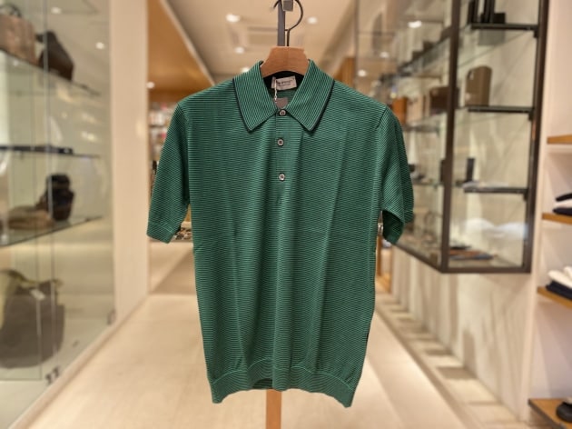 JOHN SMEDLEY（ジョンスメドレー）＞クラシックなボーダーニットポロ