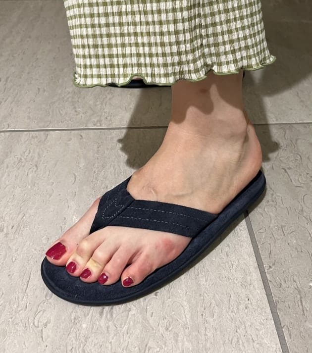 ISLAND SLIPPER》サイズ選びにお困りの方へ｜ビームス 新丸の内｜BEAMS