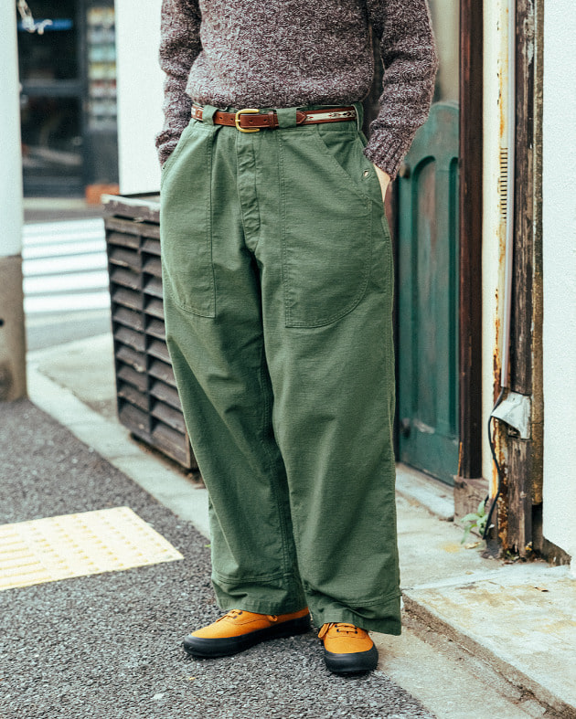 orSlow × fennicaの、新たなアイテム“Swiss Army Over Pants”｜fennica 