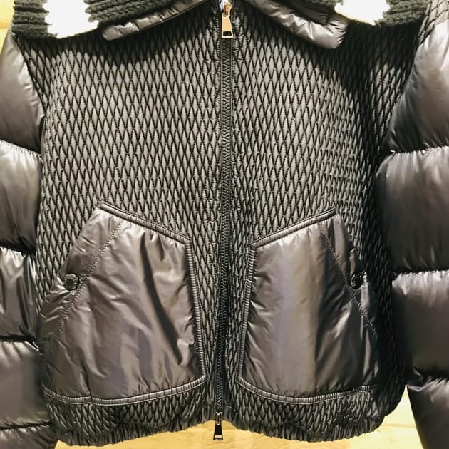 魅惑のニット襟、《MONCLER》