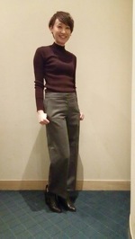 美シルエットパンツ