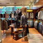 ＜スーツコーナー＞トルソー紹介