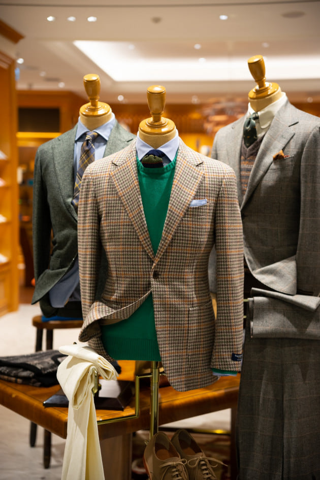 エントランストルソーコーディネート変更＜ASCOT＞