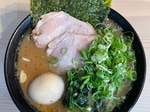 今のうちに買っておこう！大人気アウター3選！