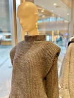 萌実と萌子のウィークエンドブログスタートします！