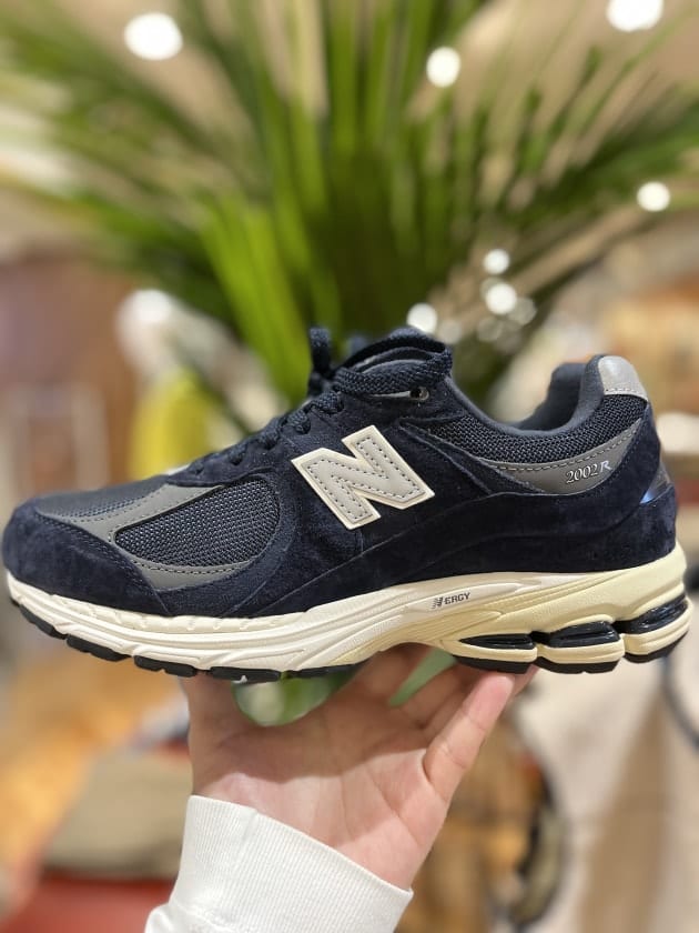 激安大特価！】【激安大特価！】New Balance M990TE3 スニーカー