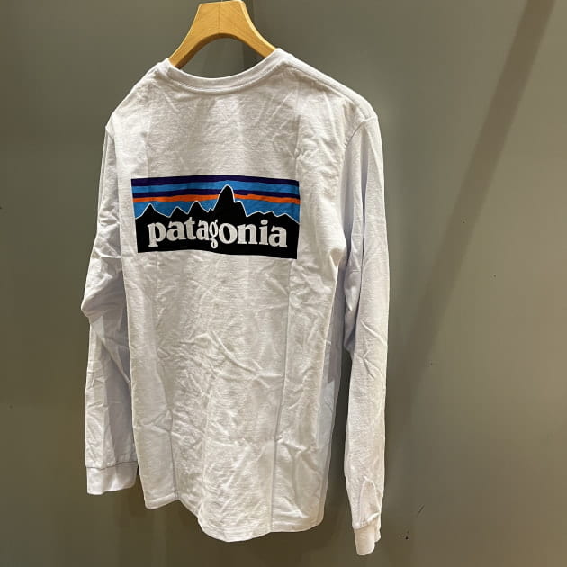 パタゴニアのTシャツには。