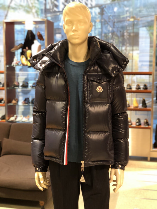 MONTBELIARD ＜MONCLER＞ MARUNOUCHI RECOMMEND｜ビームス ハウス 丸の内｜BEAMS