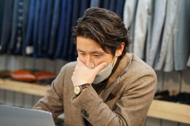 JOHN SMEDLEY＞考える男芹沢｜BEAMS F（ビームスF）｜BEAMS