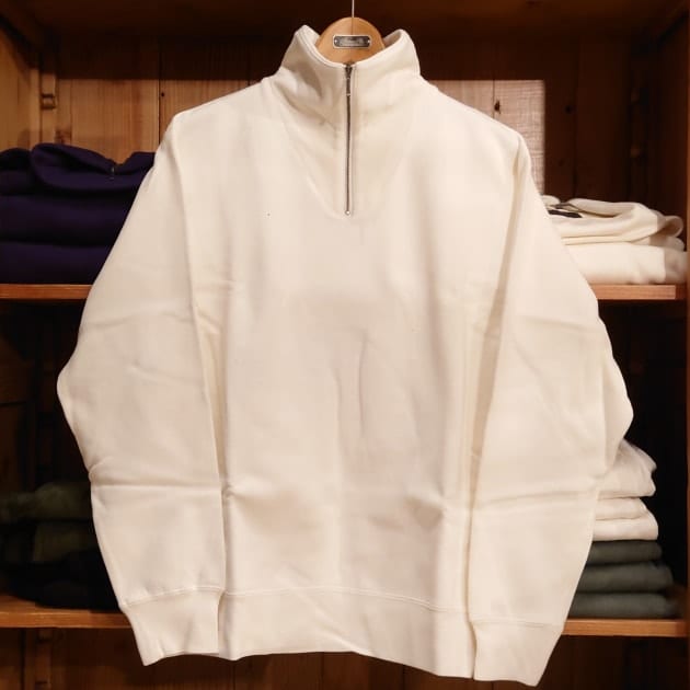 新入荷のHalf Zip Sweat。今年もハイネック気分が継続です。｜BEAMS