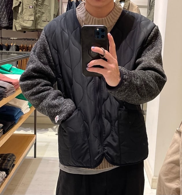 JE MORGAN x B:MING by BEAMS キルティングジャケット B:MING by BEAMS &frasl; ライトストレッチ テーパードパンツ BEAMS LIGHTS