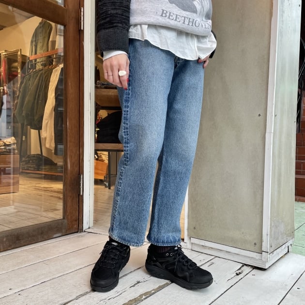 履くだけで運動不足も解消する？当店とオンライン限定の＜MBT