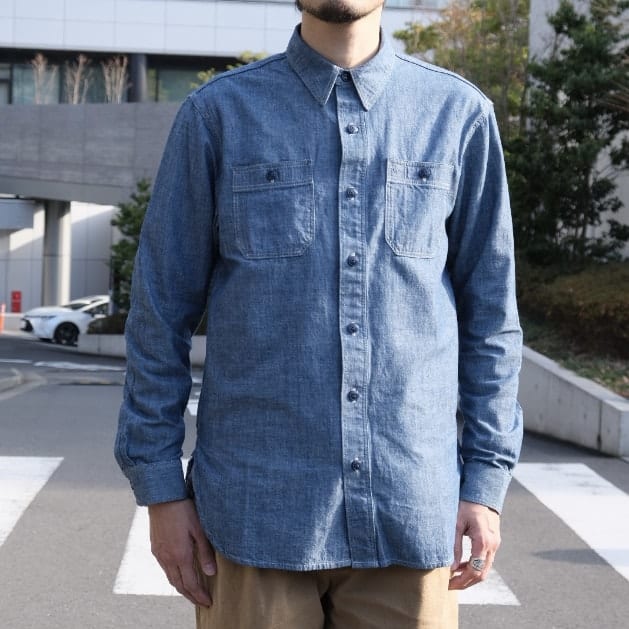 男のワードローブに欠かせない”Chambray Shirt”｜BEAMS PLUS（ビームス