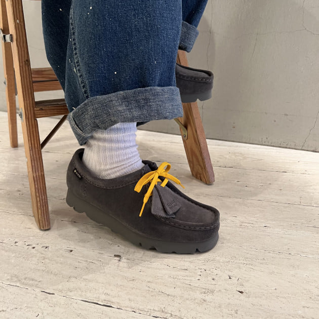 本日発売！！スペシャルな別注＜Clarks＞！！｜ビームス ボーイ