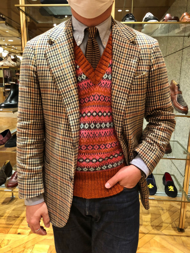BEAMS F〉今だけお買い得なフェアアイル柄のニットベストを