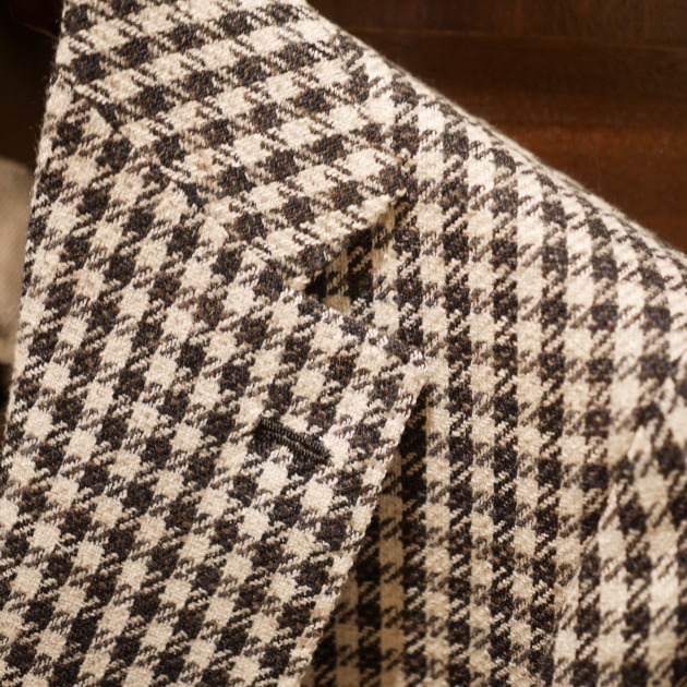 気になる新入荷 ＜Calvert & Clapham＞のリネンスーツと＜FERLA＞の