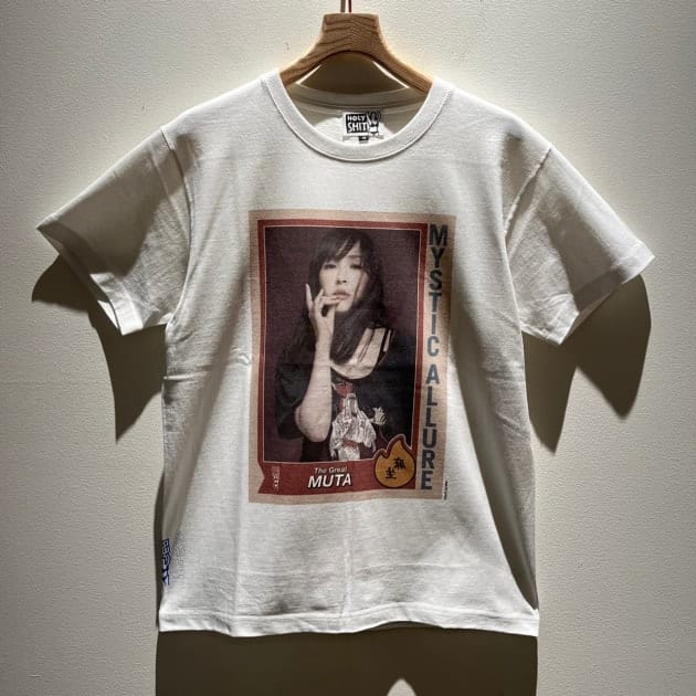 完売商品 グレートムタ Tシャツ HOLY SHIT 麻生久美子 ビームス - T 