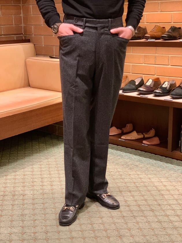 BERNARD ZINS〉季節を問わず履いて頂けるデニムスラックスを BERNARD ZINS〉季節を問わず履いて頂けるデニムスラックスを