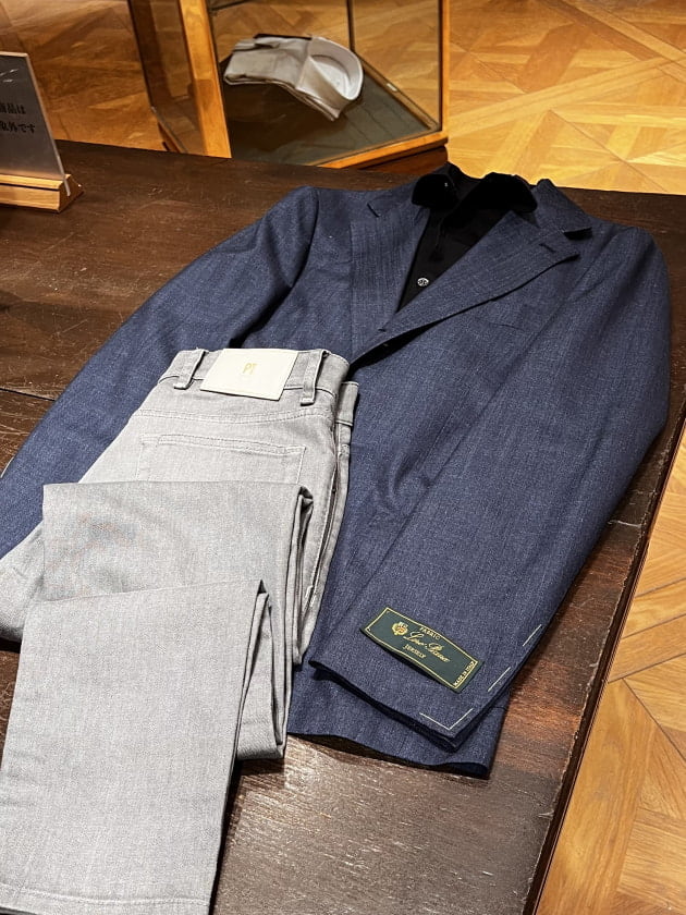 オンでもオフでもオススメです。〈Loro Piana〉