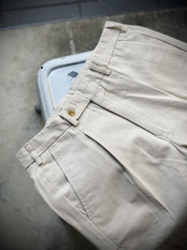 MADE in USA Chino Trousers ｜BEAMS PLUS（ビームス プラス）｜BEAMS