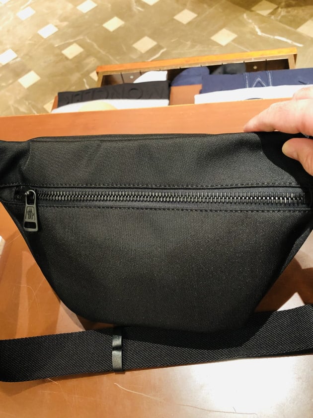 MONCLER 〈DURANCE〉ベルトバッグのご紹介|ビームス ハウス MONCLER 〈DURANCE〉ベルトバッグのご紹介|ビームス ハウス
