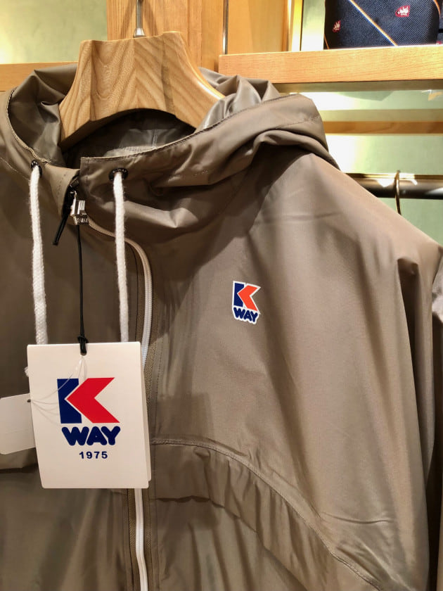 K・WAY〉懐かしくも新鮮なフーデッドブルゾンを。｜ビームス
