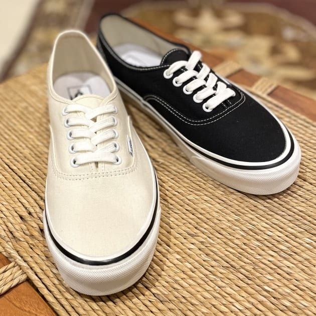 vans ストア バンズ off the wall カジュアル スニーカー