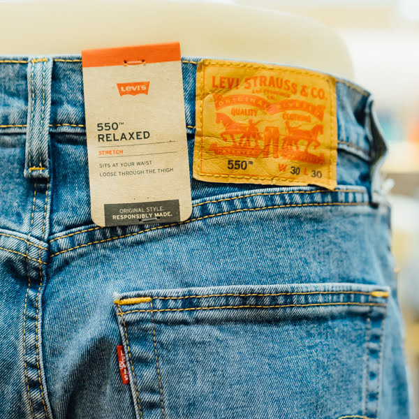 【EXCLUSIVE】Levi’s(R)550のご紹介とコーディネート提案です。