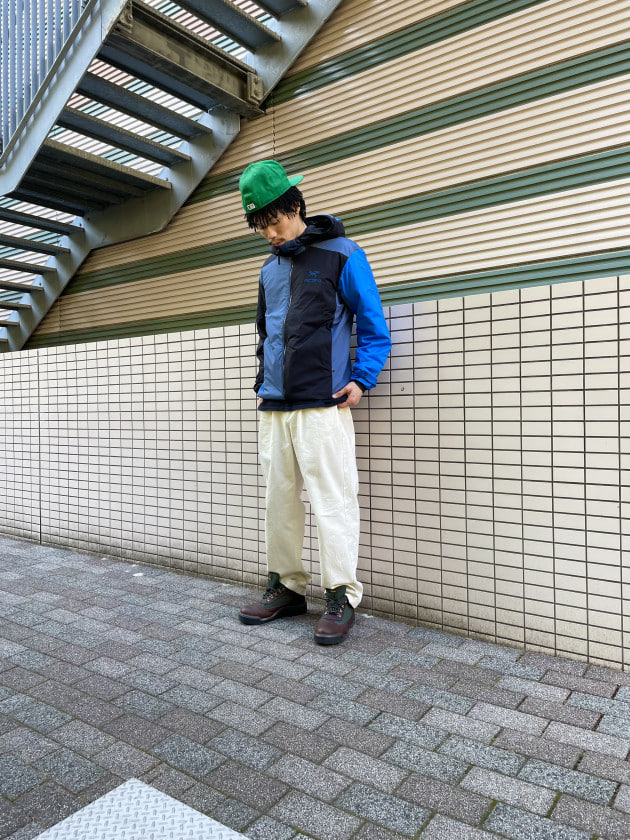 ARC'TERYX × BEAMS 別注 Atom LT Hoodyアトムフーディ - マウンテン ...