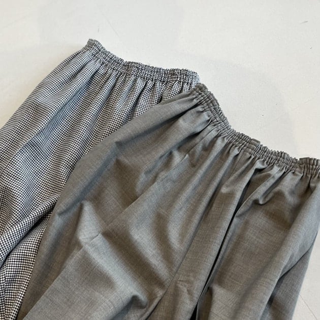 〈TOO SOON TO KNOW〉wide easy trousers