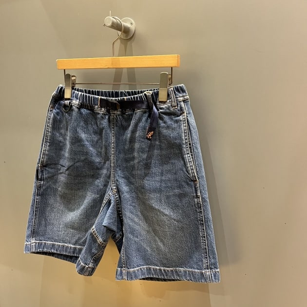 アメカジなショートパンツには。