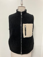 23AW＜CINQUANTA＞ムートンリバーシブルベスト