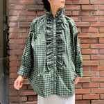 羽織るシャツ