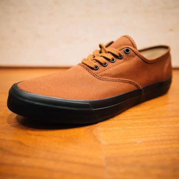 SPERRY TOP-SIDER × BEAMS PLUS 】別注スニーカーのコーディネート