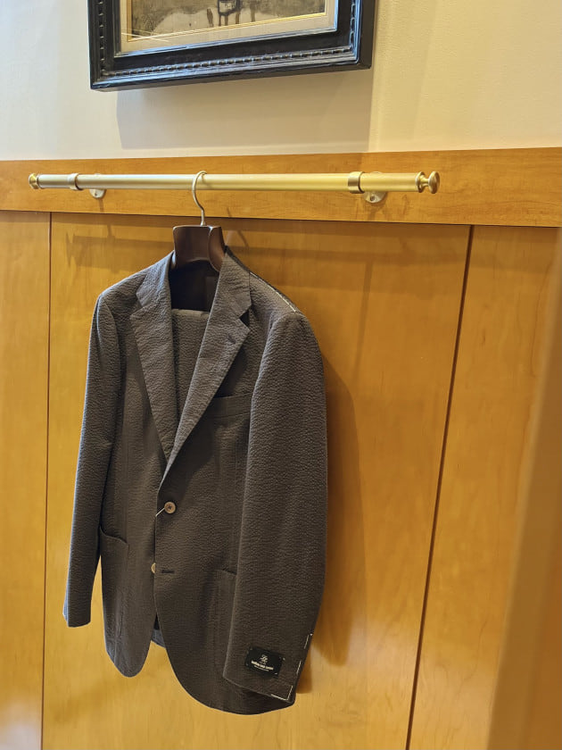 〈BEAMS F〉brown seersucker suit