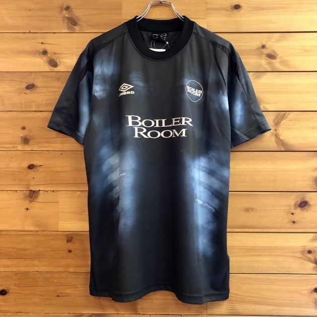 BOILER ROOM × UMBRO 限定販売コラボTシャツ