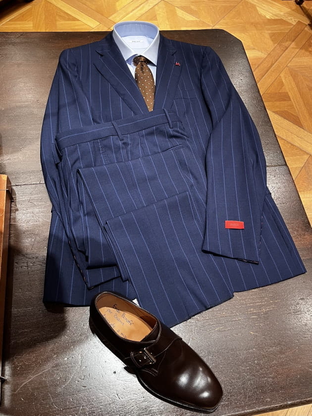 色気のあるストライプスーツ。〈ISAIA〉｜ビームス ハウス 六本木｜BEAMS