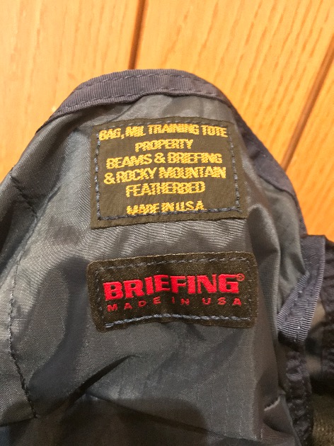 BRIEFING×ROCKY MOUNTAIN FEATHERBED×BEAMSのトリプルネーム別注商品が